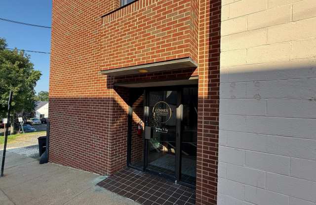 82 MAIN Street - 82 Main Street, Warrenton, VA 20186