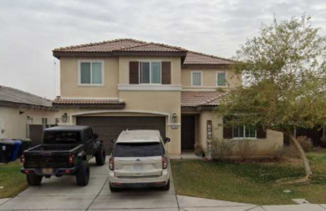 Charming 2 Story Home For Rent photos photos