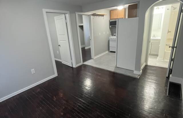 15 1/2 Elm Street - 1 photos photos