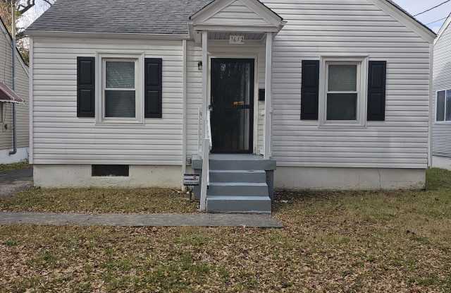 1612 S 31st St photos photos