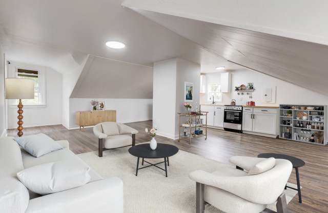 05 - 240 Hazelwood photos photos