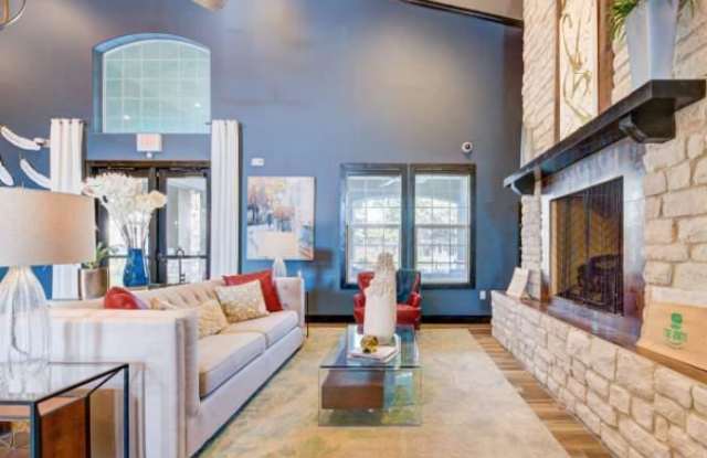 167 Old San Antonio Rd Gallery 2