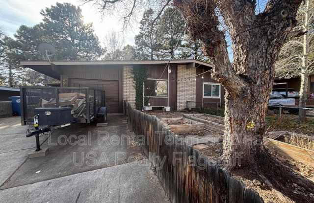 4513 E Hollygreen Rd photos photos