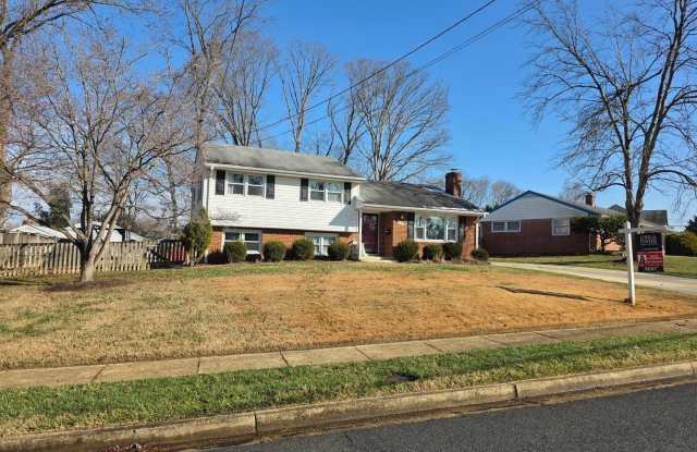 8140 DRAYTON LN - 8140 Drayton Lane, Ravensworth, VA 22151