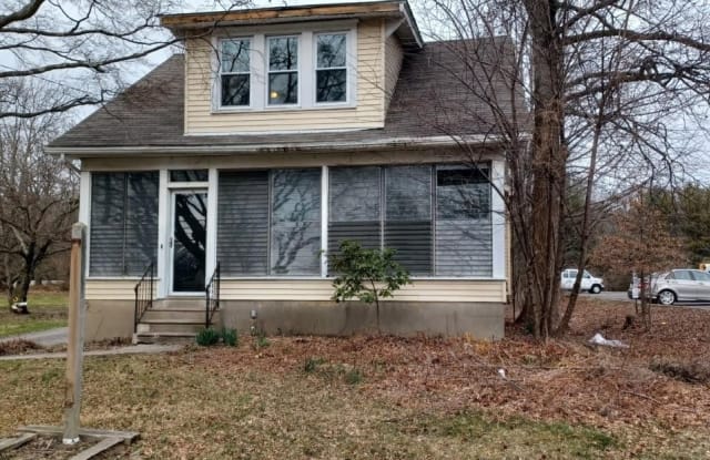 316 W TRENTON AVENUE - 316 West Trenton Avenue, Bucks County, PA 19067