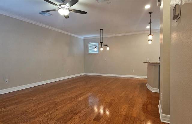 4508 BAY SPRING COURT Gallery 4