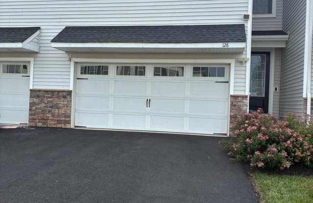 128 GOLDEN VALE Drive photos photos