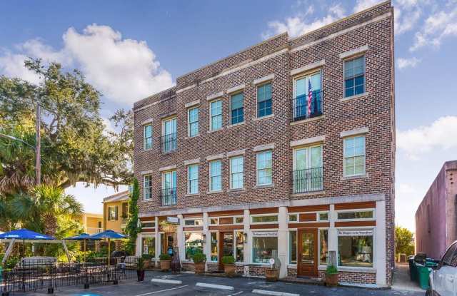107 Broad Street - 107 Broad Street, Darien, GA 31305