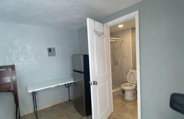 1260 Northwest 192nd Terrace Gallery 3