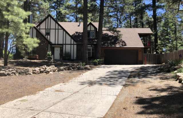3060 S Walkup Dr photos photos