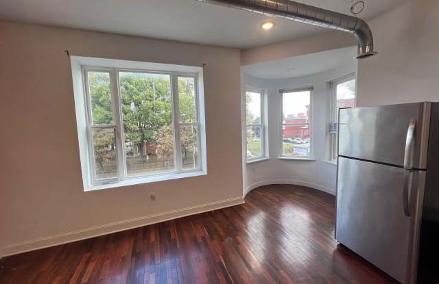 3228 W DIAMOND Street Gallery 2
