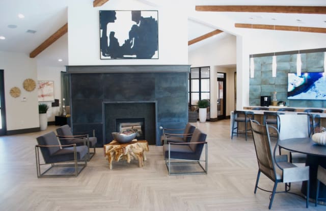 Eagle Ranch Apartments Gallery 4