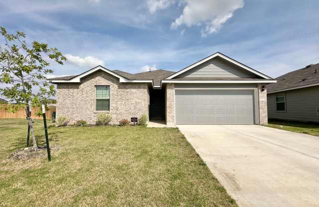 Viewable Now!  Dogs Accepted! photos photos