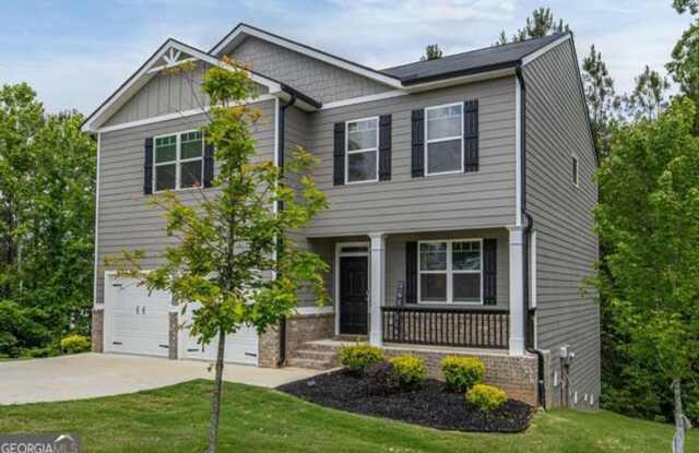 Like-New 4 bedroom 2.5 bathroom home with Custom Touches, open floor plan AND a Cul-de-sac lot! Must see! Gallery 3