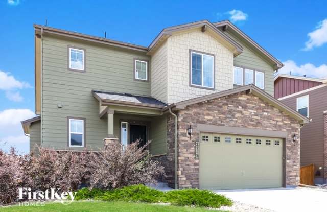 2215 Summerhill Drive Gallery 2