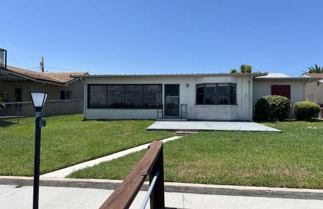 5545 Bowline Bnd photos photos