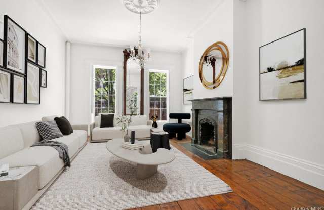 71 HORATIO Street photos photos
