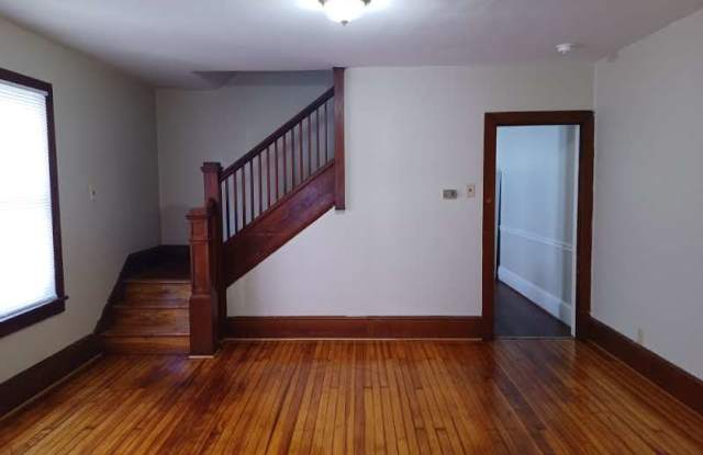346 Gray Avenue Gallery 4