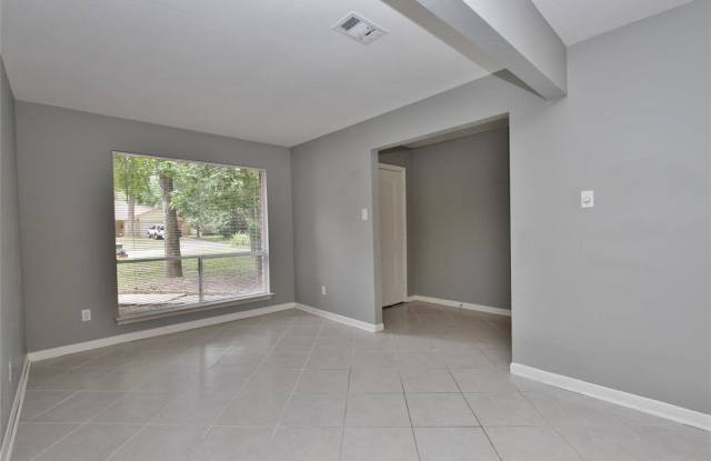 3323 Glen Spring Drive Gallery 2