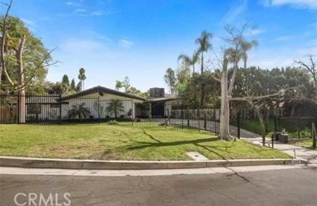 10356 Claire Avenue photos photos