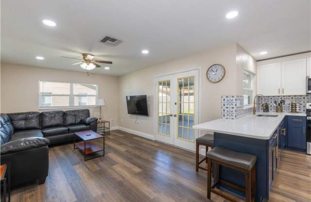 4711 RIDGE POINT DRIVE Gallery 3
