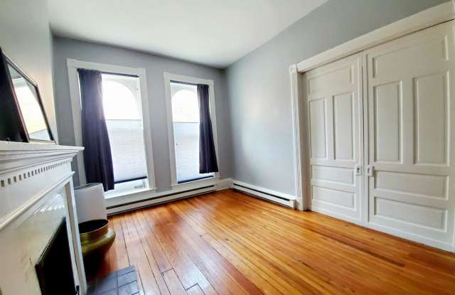211 E BIDDLE STREET - 211 East Biddle Street, Baltimore, MD 21202