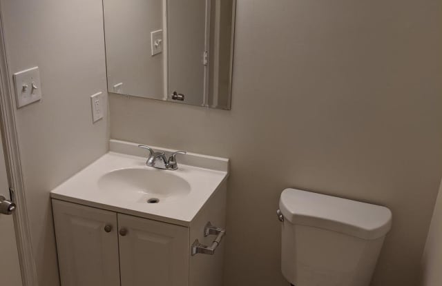 4438 EAGLE COURT Gallery 4