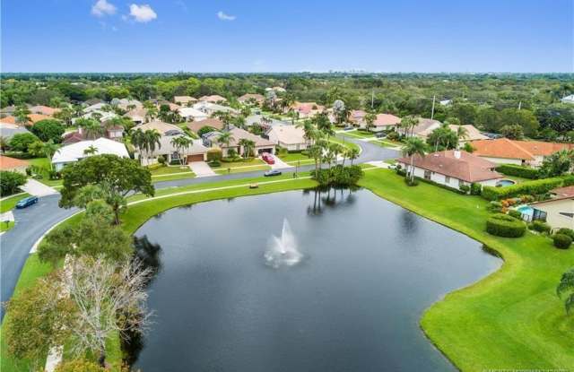 9140 Cypress Hollow Drive Gallery 4
