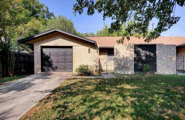 2105 Darwin Drive photos photos