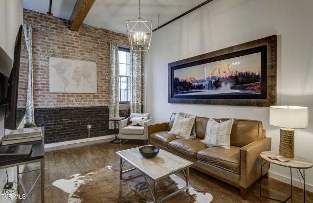 The Remington Bristol photos photos