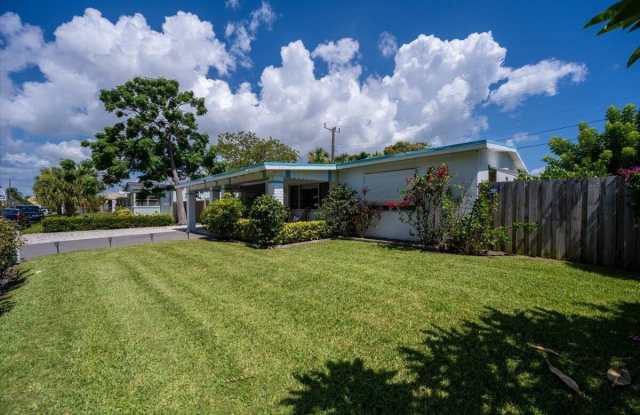 200 E 28th Street photos photos