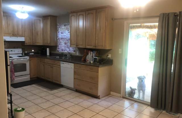 2406 Balsam Terrace Gallery 3