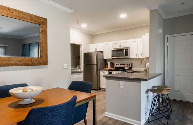 Canyon Park Apartments Gallery 2