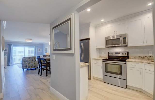 650 Snug Harbor Drive photos photos