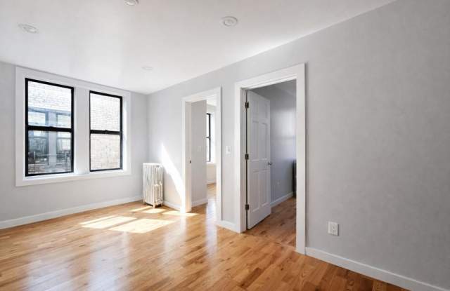 24 Thayer Street Gallery 2