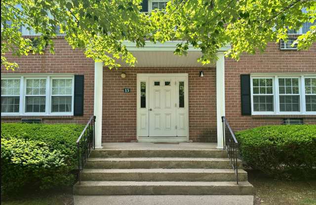 15 Grandview Dr Gallery 1