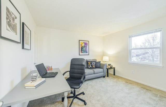 College Courts of Nora photos photos