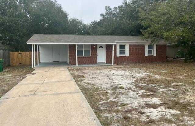 23 Overstreet Drive - 23 Overstreet Drive, Mary Esther, FL 32569