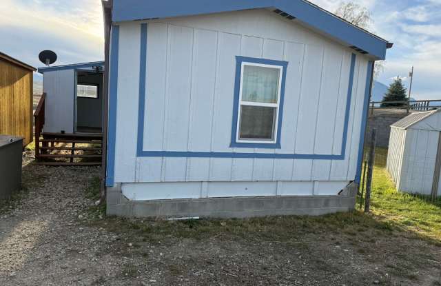 3 bedroom 2 bath home in Country Setting - 275 3 Pond Drive, Ravalli County, MT 59840
