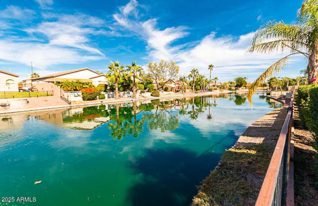642 E Torrey Pines Place Gallery 3