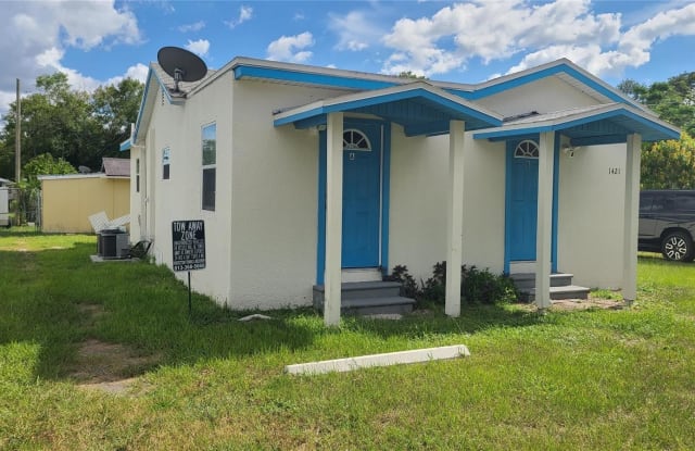 1421 E 108TH AVENUE - 1421 East 108th Avenue, Tampa, FL 33612