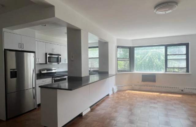 225 E 69th St photos photos