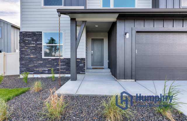 Beautiful home minutes from freeway access Gallery 4