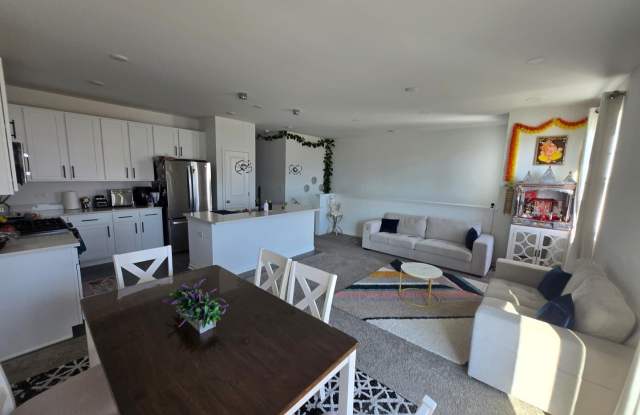 4277 Chelsea Manor Circle Gallery 2