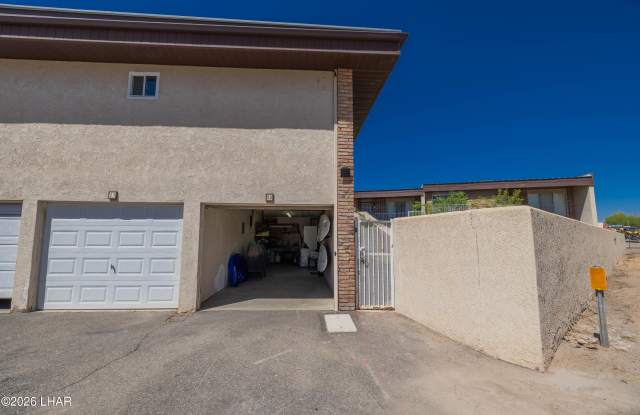 9170 Riverside Dr Gallery 3