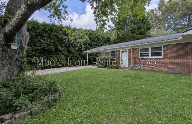 2/1 Apt - Carport photos photos
