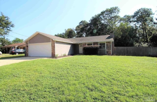 2912 Breckenridge Dr - 2912 Breckenridge Drive, Bellview, FL 32526