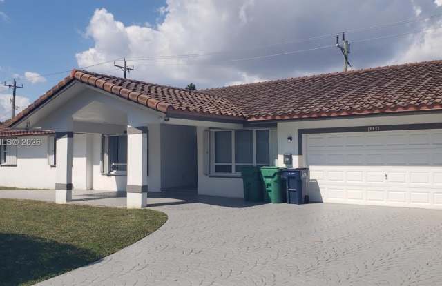 9835 SW 56th St photos photos