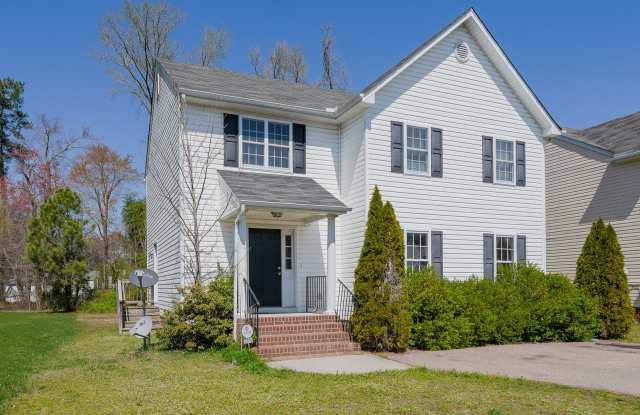 3BR/2.5BA Home in Lakeside — Minutes to Bryan Park — $2,295/mo! photos photos 3BR/2.5BA Home in Lakeside — Minutes to Bryan Park — $2,295/mo! photos photos