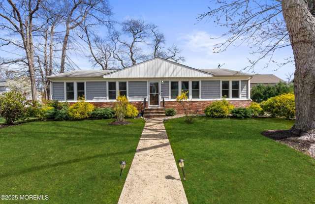 1641 Holbrook Street photos photos